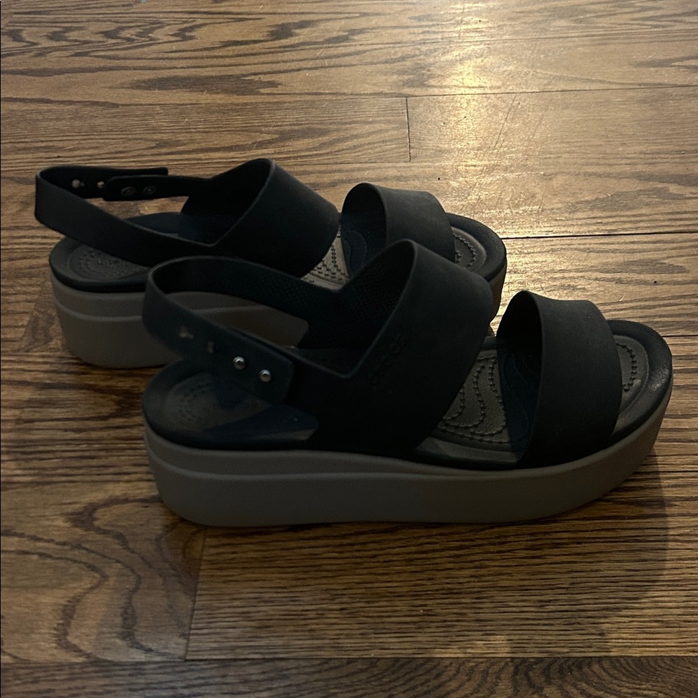 Stylish Black Platform Sandals